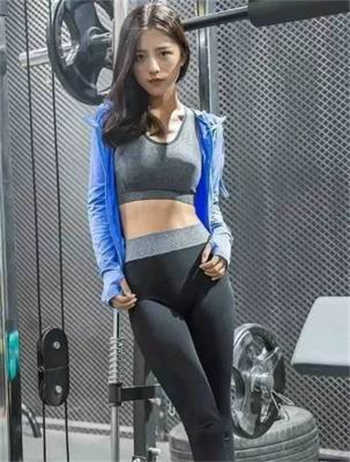 女主叫苏卿卿的小说