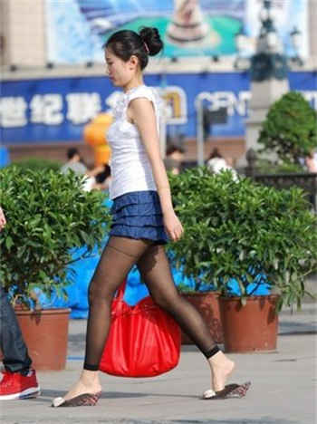 怎么才能让老婆接受3个人