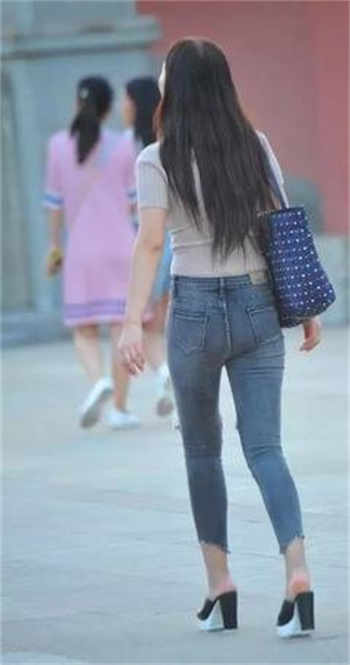 一念执着是倾城