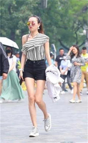 有没有跟会玩一样的软件