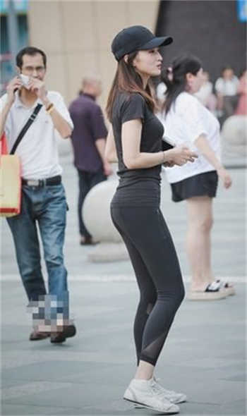 美少女下校总拉肚子