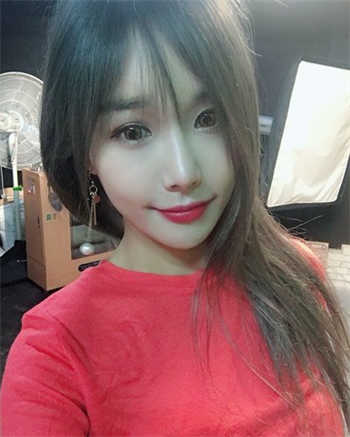 《兼职家教的妻子》如如