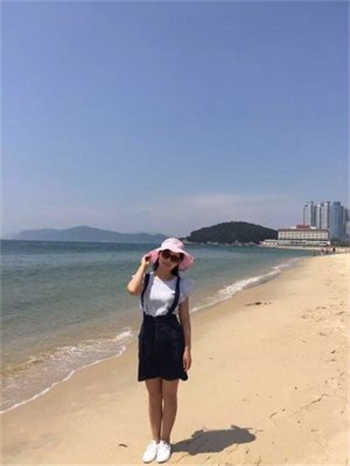重生霍爷请低调