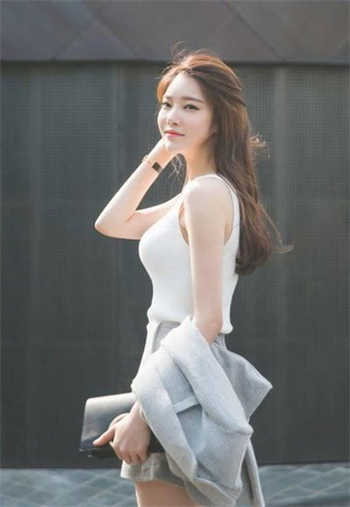 银行和员工老婆韩国电影