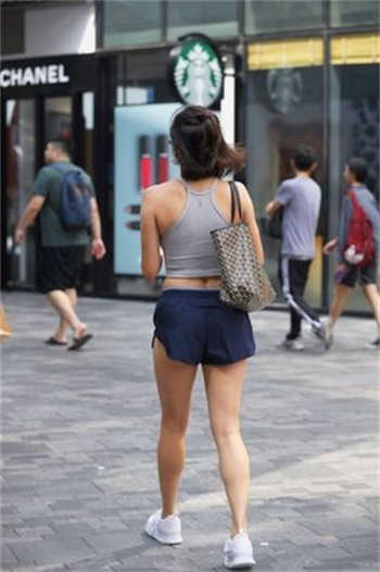 错过末班车与女部长