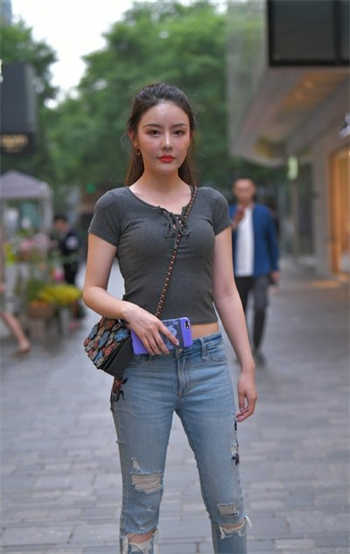 域名停靠网站入口免费破解