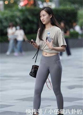 《只为你回眸一眼》