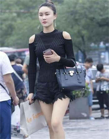 不正常婴儿小鸡图片