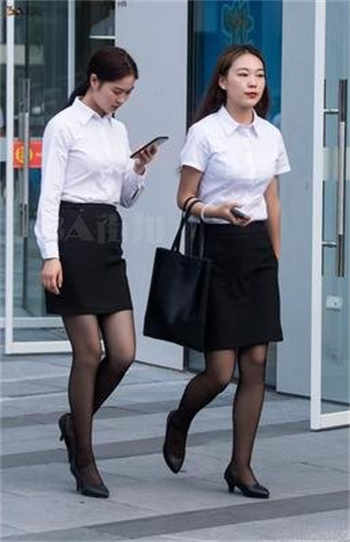 小蓝视频二维码邀请图